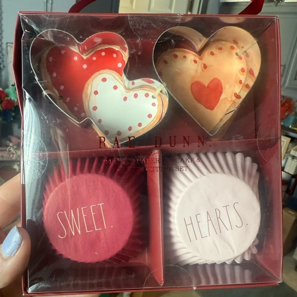 Rae Dunn Sweet Hearts Cupcake Wrapper and Cookie Cutter Set